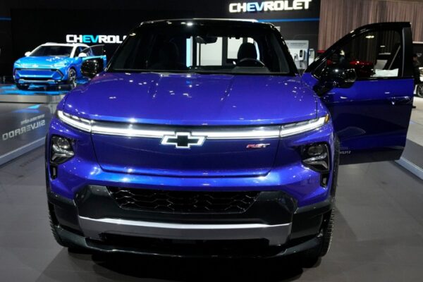 GM Records $6bn Charge Amid Rollback of EV Incentives and Emissions Rules