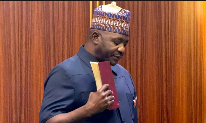 Nigeria Must Build Border Wall to Block Terrorists — Defence Minister