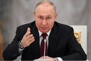 Putin Talks to Israel and Iran Leaders to Help Ease Tensions