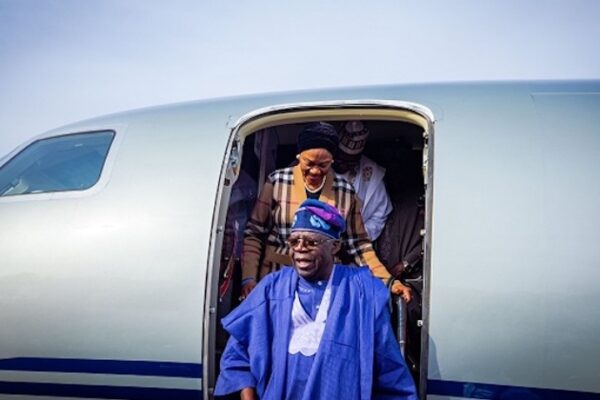 Tinubu Returns to Abuja After Abu Dhabi Summit and Paris Break