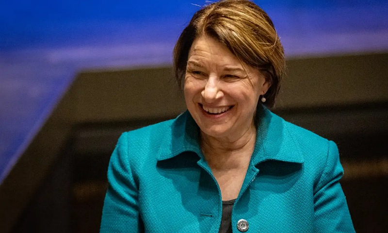 Sen. Amy Klobuchar Nears Official Announcement for Minnesota Governor Bid