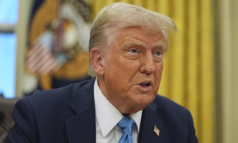 Trump Says Putin Won’t Attack Ukraine Cities During Cold Week