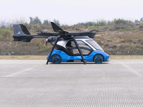 Chinese aerospace giant tests eVTOL with modular flying car design