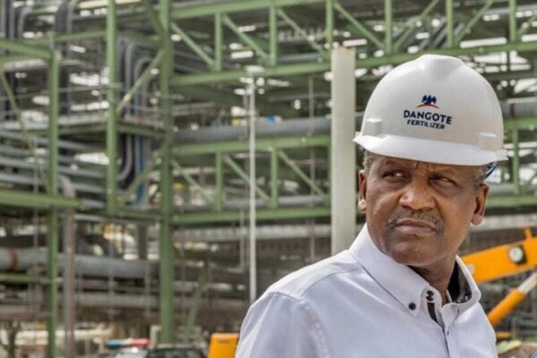Dangote Refinery Imports 250,000 Metric Tonnes of Crude and Blending Components