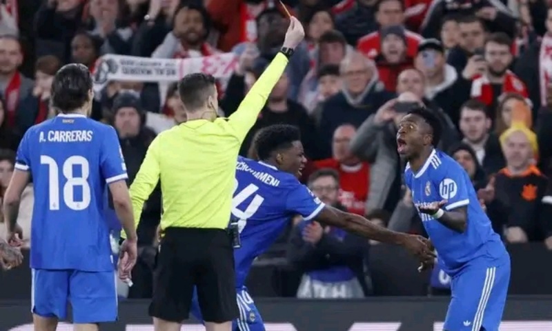 UCL Drama: Vinícius Júnior Cries Out Over Racism as Real Madrid Beat Benfica 1-0, José Mourinho Sent Off