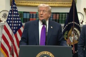 Trump Says Iran Faces ‘Very Traumatic’ Consequences if Nuclear Deal Fails