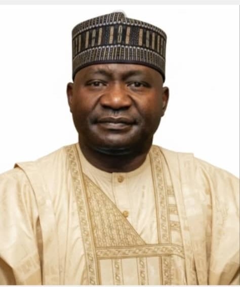 Defence Minister Christopher Musa Praises Otti, Says Abia’s Transformation Is ‘Real and Visible’