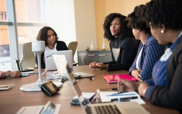 AI Ventures Accelerator Offers $10,000 for African Startups Led by Young Women