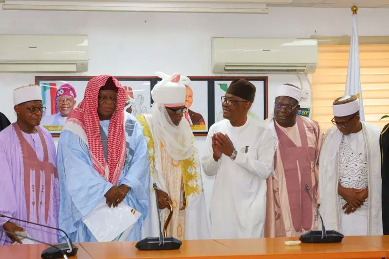 Nyesom Wike Presents Land Documents to FCT Traditional Rulers