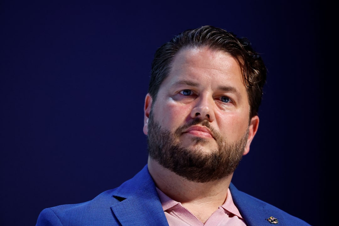 Pinterest CEO calls for ban on social media for youth under 16